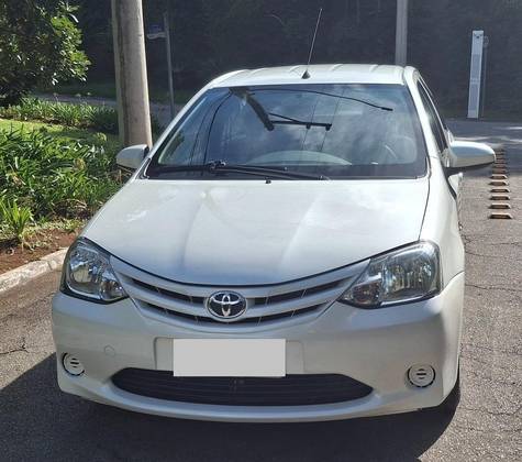 TOYOTA ETIOS 1.5 X SEDAN 16V FLEX 4P MANUAL